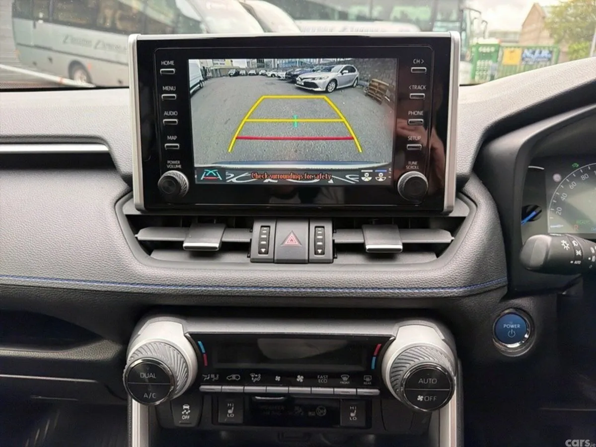 Toyota RAV4 SUV, Petrol Hybrid, 2022, White