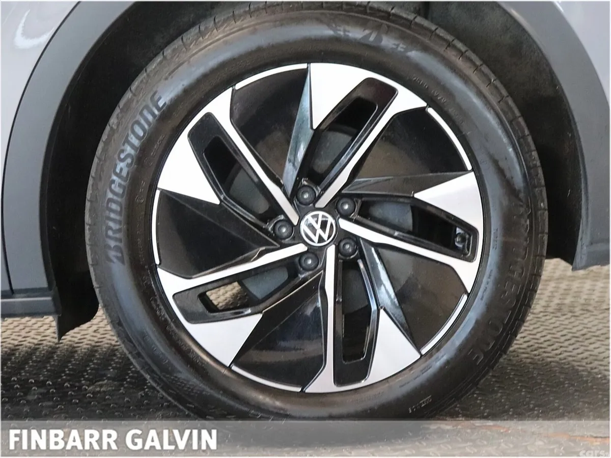 Volkswagen ID.4 Estate, Electric, 2023, Grey