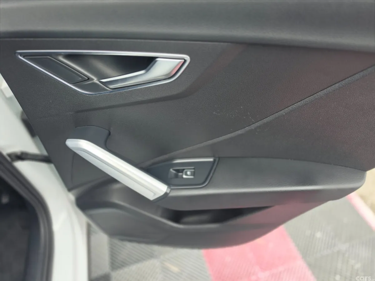 Audi Q2 SUV, Petrol, 2019, White