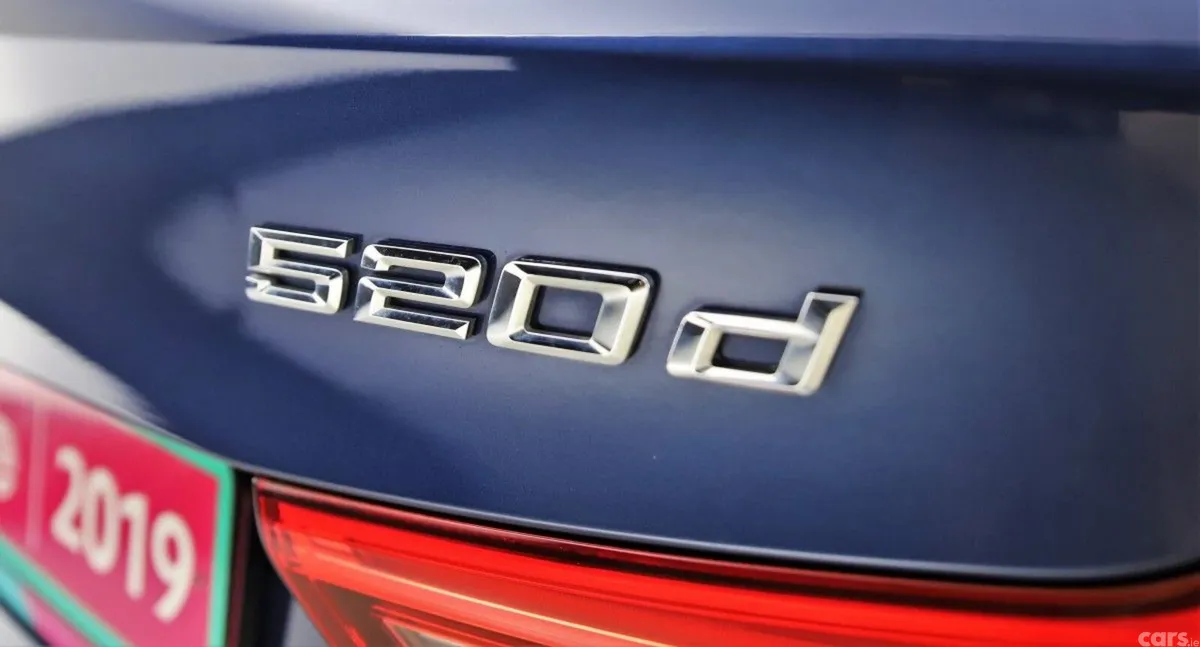 BMW 5-Series Estate, Diesel, 2019, Blue