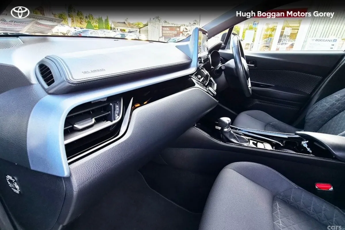 Toyota C-HR SUV, Petrol Hybrid, 2021, Grey