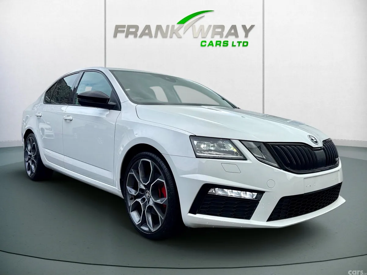 Skoda Octavia Hatchback, Diesel, 2018, White