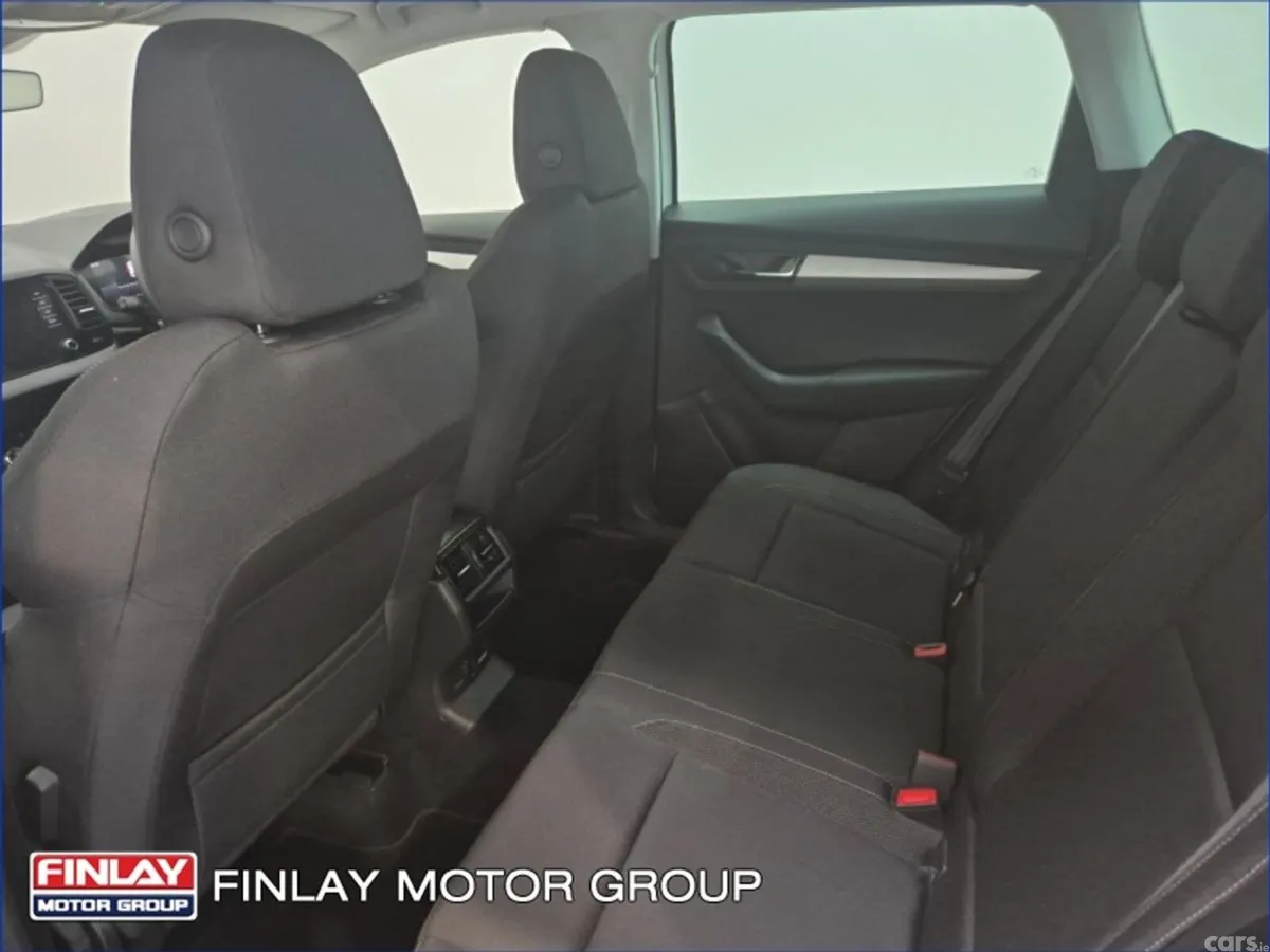 Skoda Karoq SUV, Petrol, 2024, White