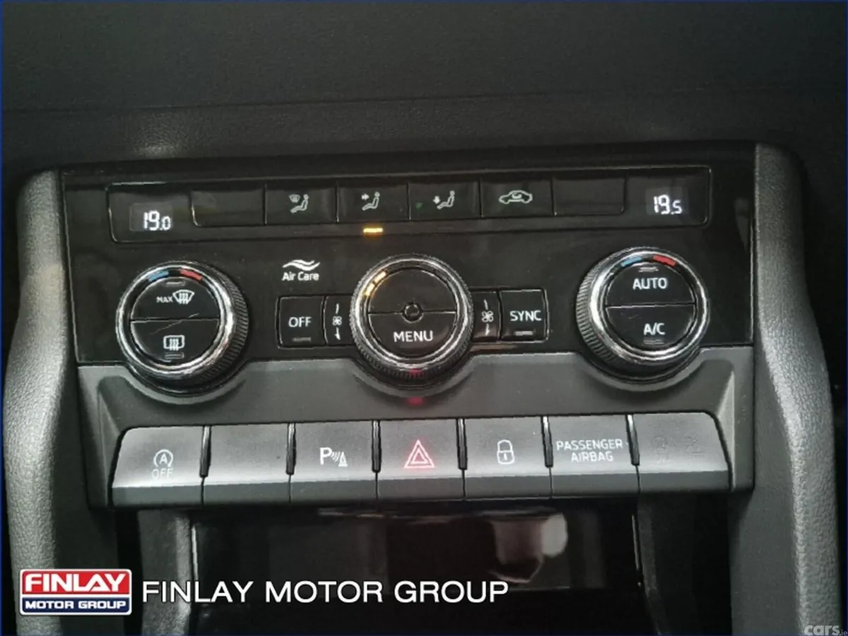 Skoda Karoq SUV, Petrol, 2024, White