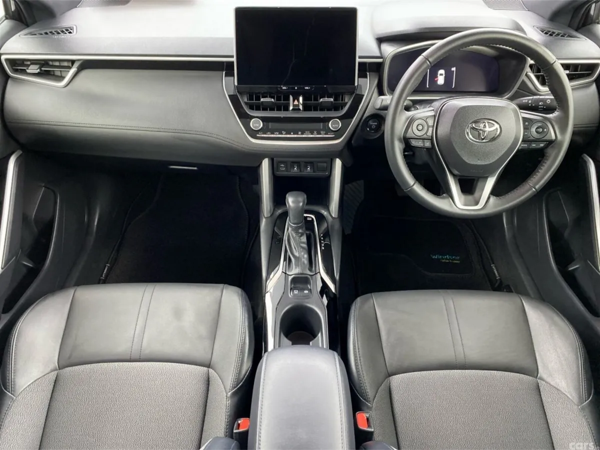 Toyota Corolla Cross SUV, Petrol Hybrid, 2024, Black