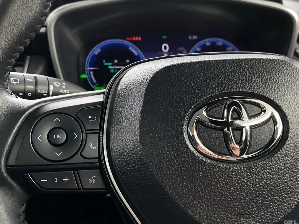 Toyota Corolla Cross SUV, Petrol Hybrid, 2024, Black