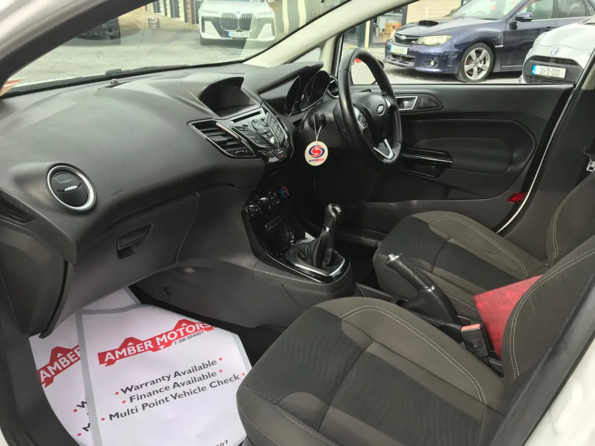 Ford Fiesta Hatchback, Petrol, 2017, White