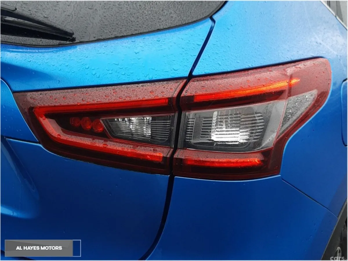 Nissan Qashqai SUV, Petrol, 2021, Blue