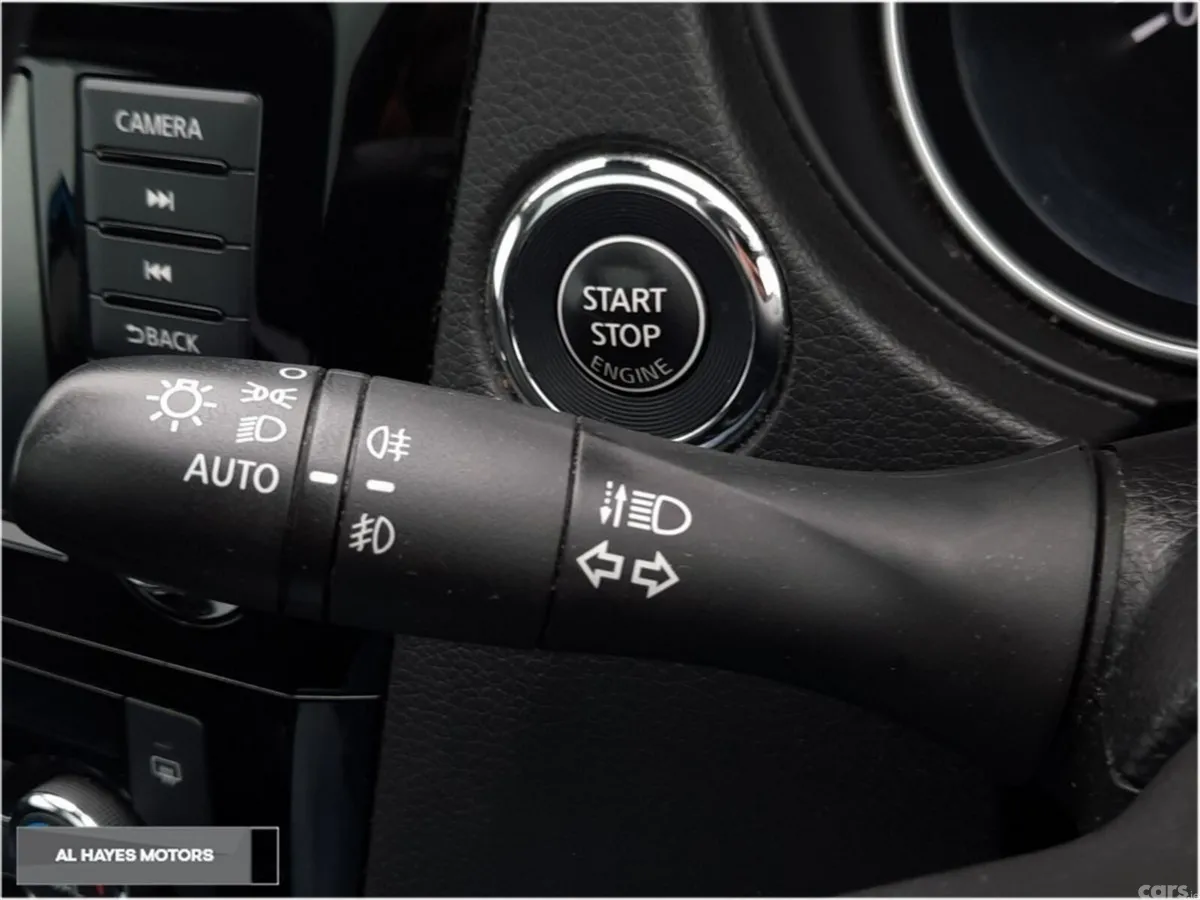 Nissan Qashqai SUV, Petrol, 2021, Blue