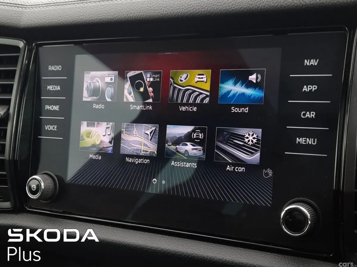 Skoda Kodiaq MPV, Diesel, 2023, Grey