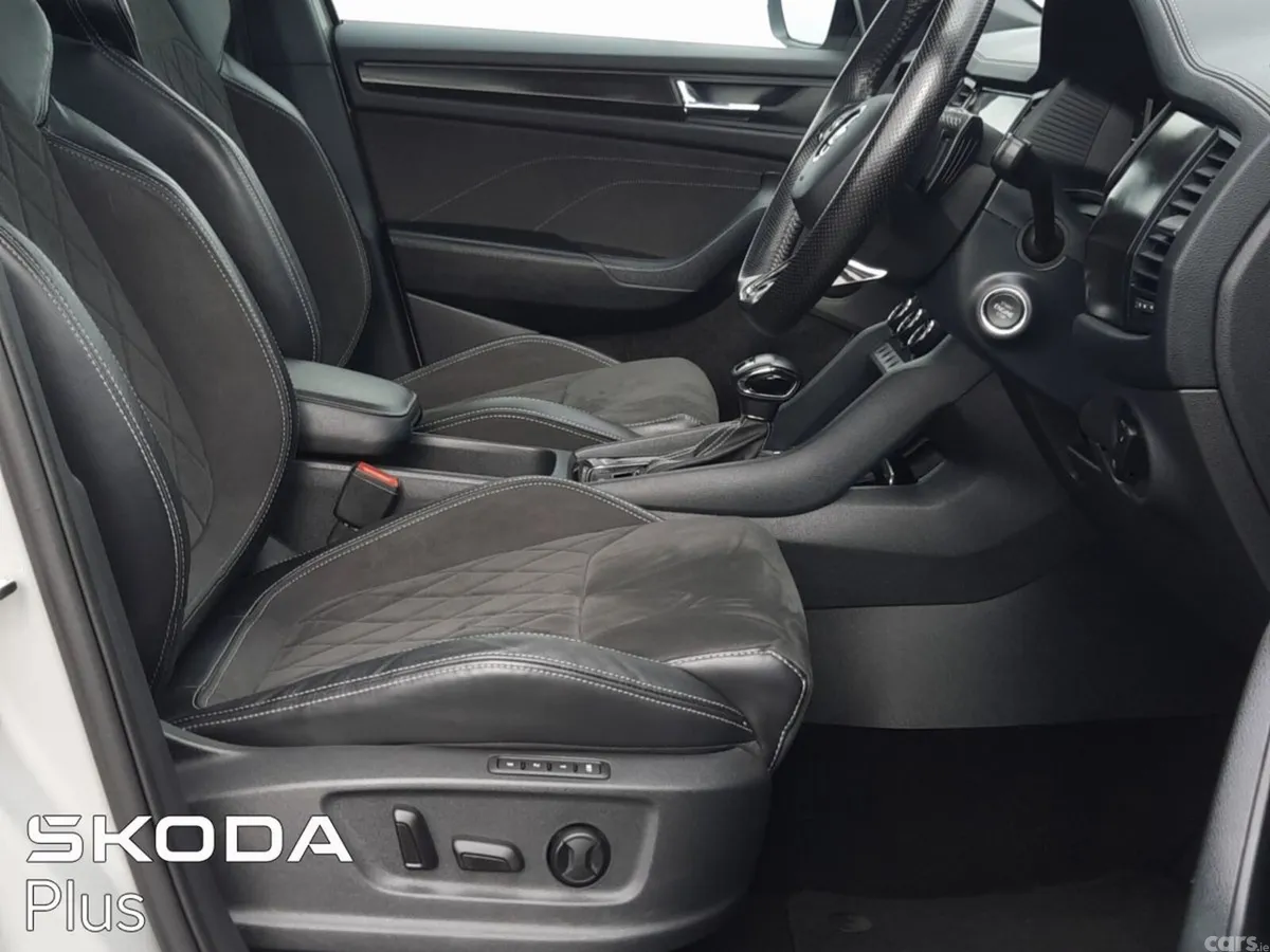 Skoda Kodiaq MPV, Diesel, 2023, Grey