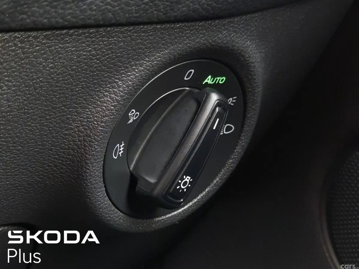 Skoda Kodiaq MPV, Diesel, 2023, Grey