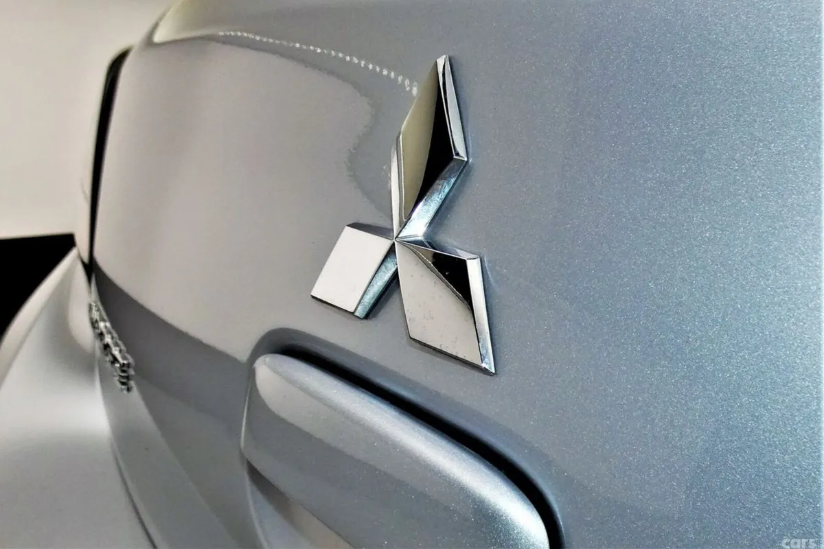Mitsubishi Mirage Hatchback, Petrol, 2021, Silver