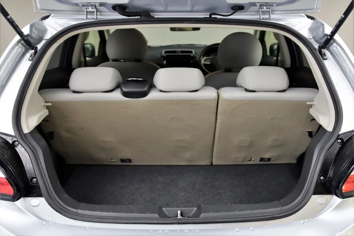 Mitsubishi Mirage Hatchback, Petrol, 2021, Silver