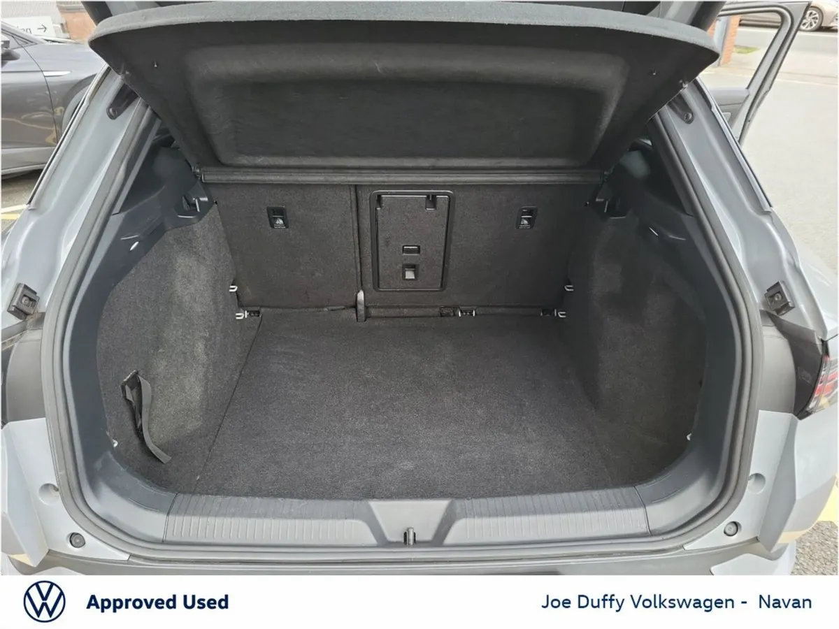 Volkswagen ID.4 Estate, Electric, 2024, Grey