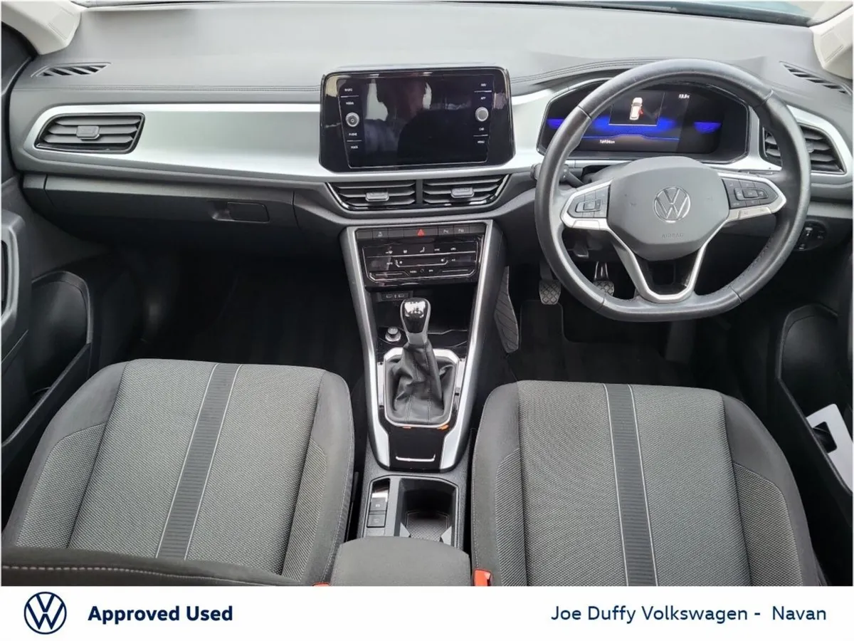 Volkswagen T-Roc SUV, Petrol, 2023, Blue