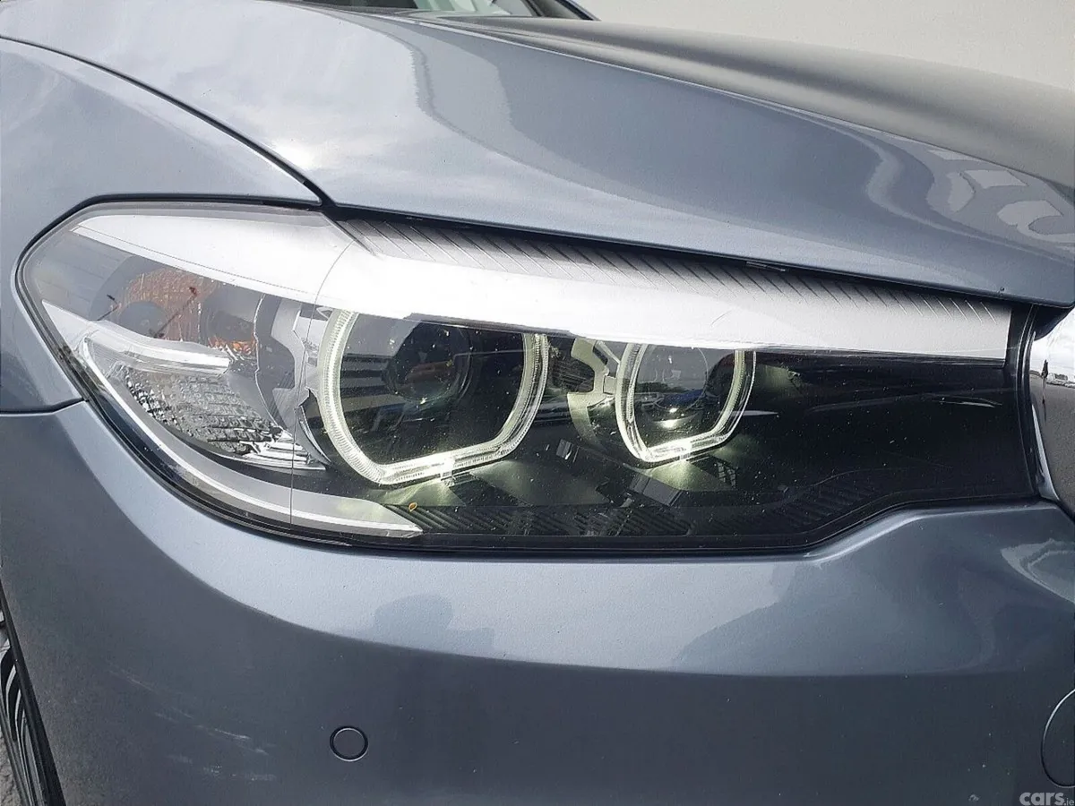 BMW 5-Series Saloon, Diesel, 2019, Blue