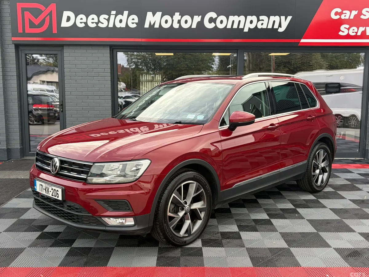 Volkswagen Tiguan SUV, Diesel, 2017, Red