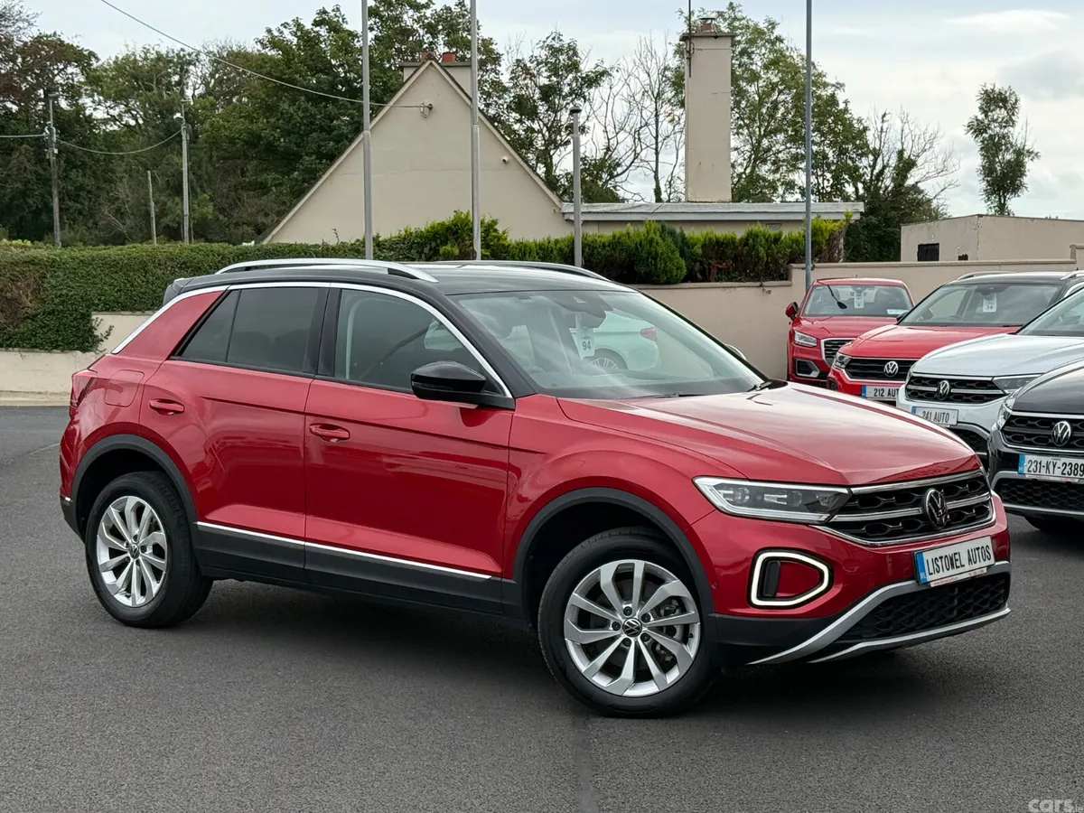 Volkswagen T-Roc SUV, Diesel, 2023, Red