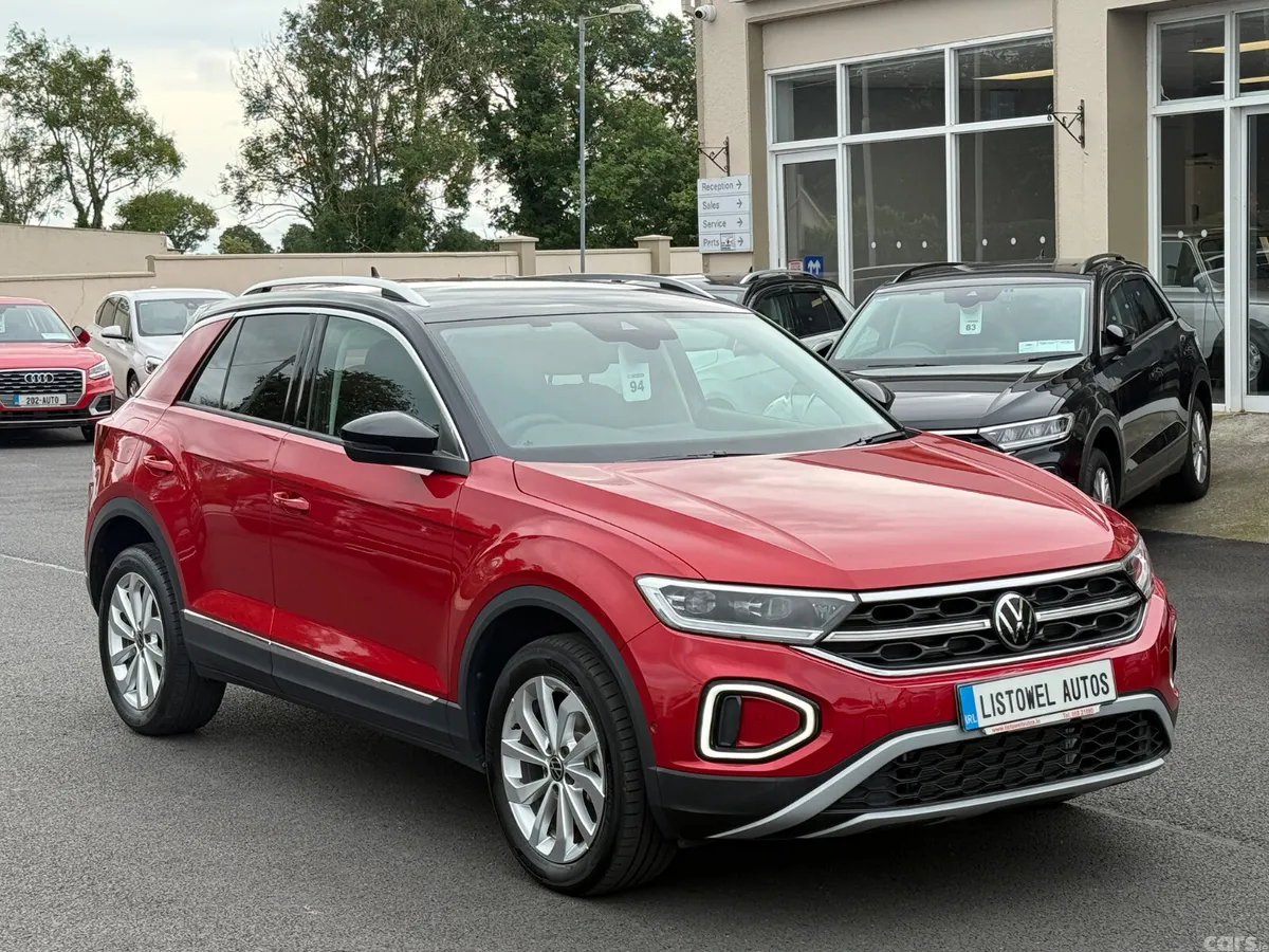 Volkswagen T-Roc SUV, Diesel, 2023, Red