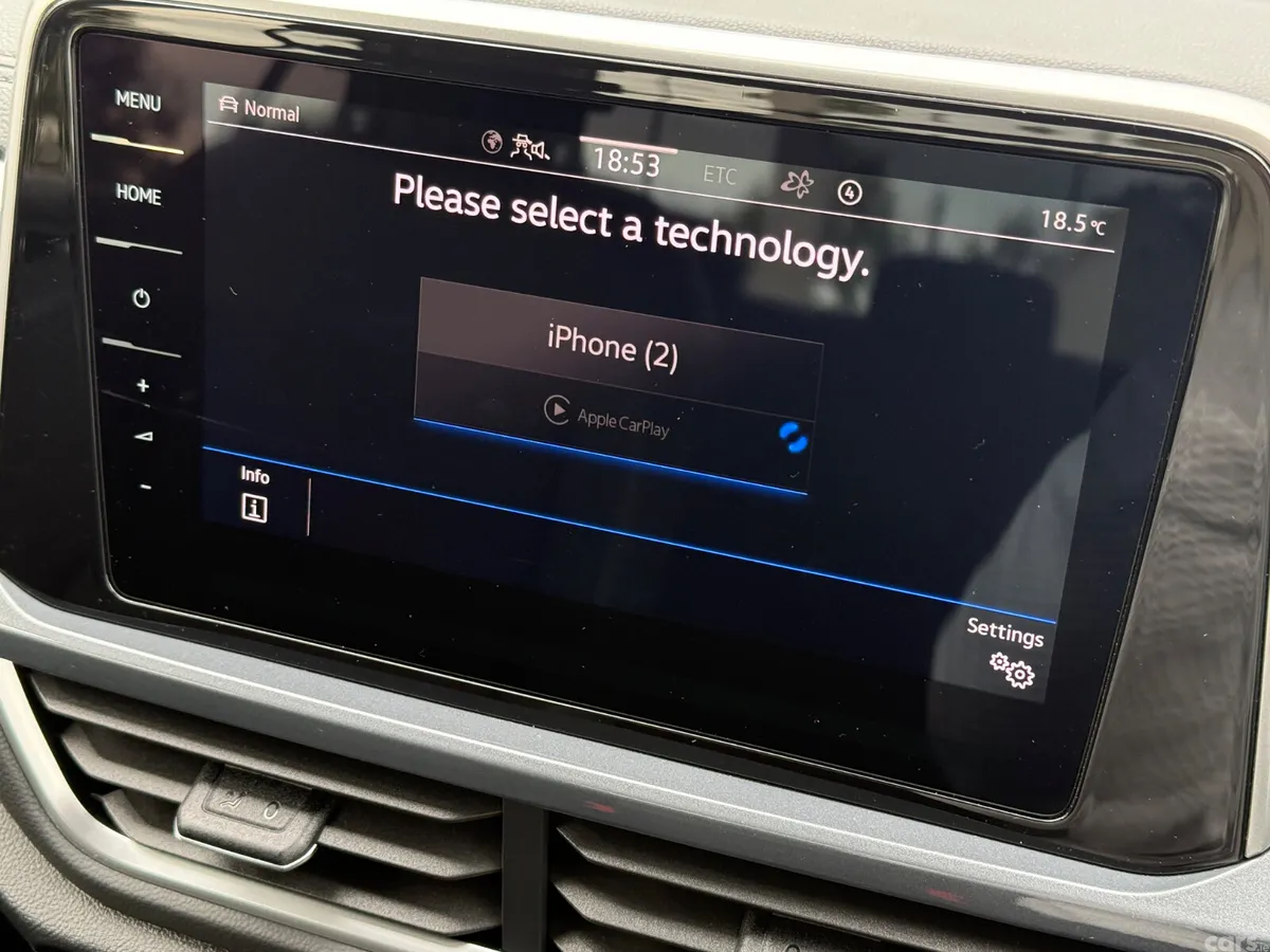 Volkswagen T-Roc SUV, Diesel, 2023, Red