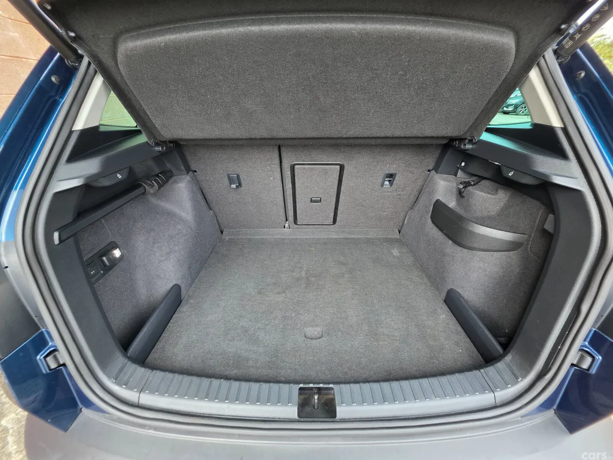 Skoda Karoq Estate/Jeep, Petrol, 2019, Blue