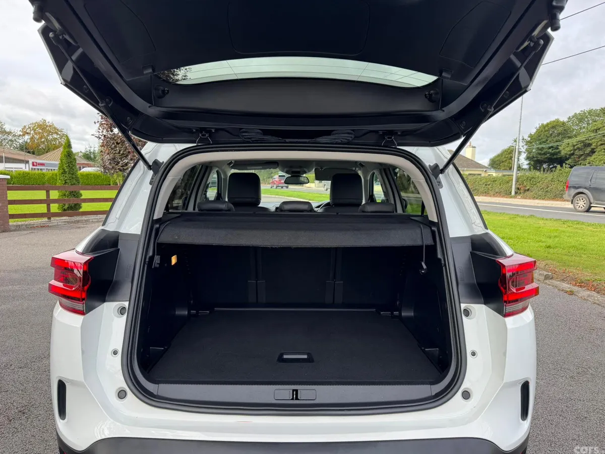 Citroen C5 Aircross MPV, Diesel, 2023, White