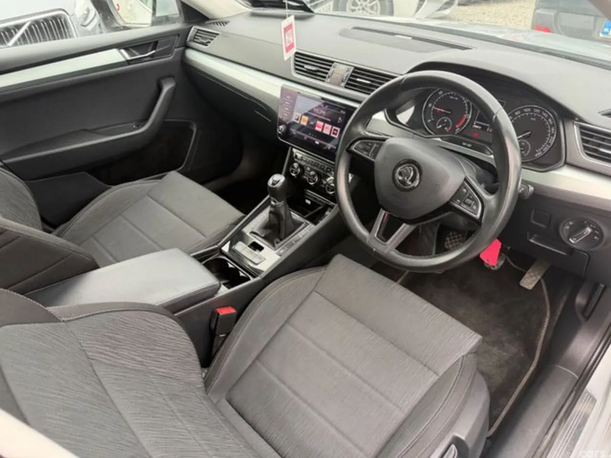Skoda Superb Saloon, Diesel, 2019, Grey