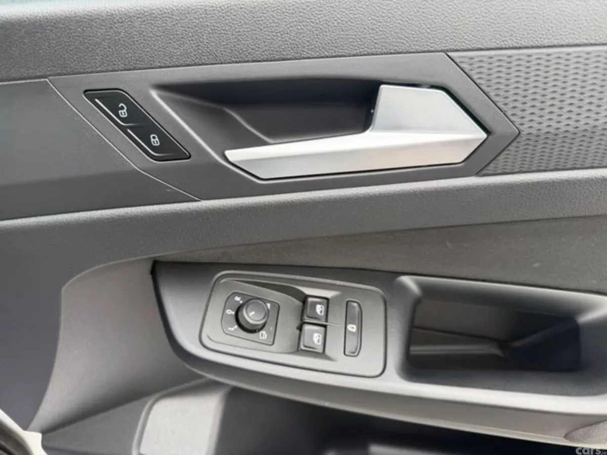 Ford Tourneo Connect MPV, Diesel, 2024, Grey
