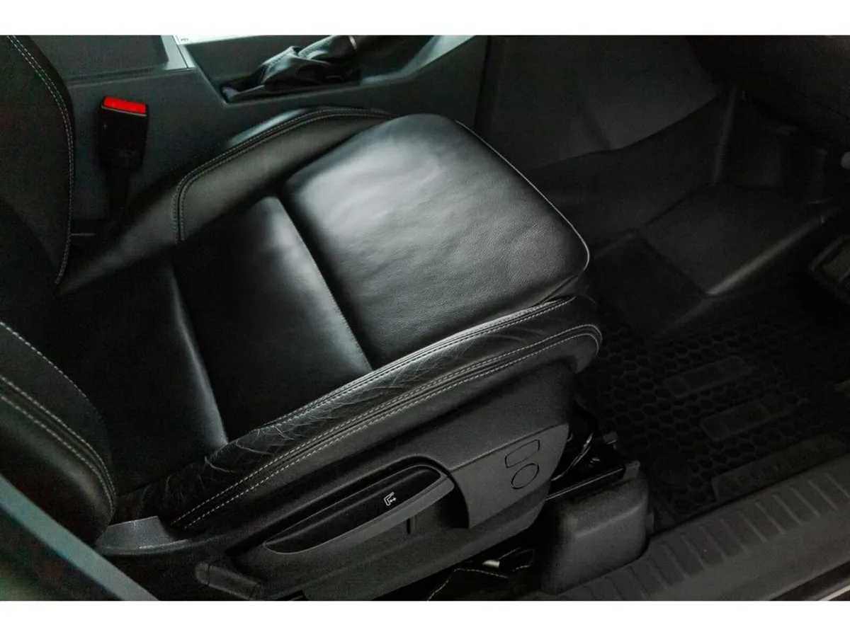 INEOS Grenadier Van, Diesel, 2025, Grey