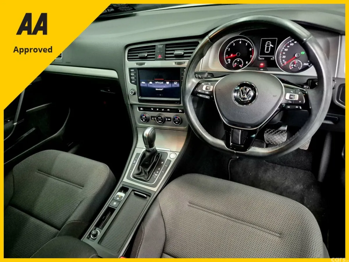 Volkswagen Golf Hatchback, Petrol, 2016, White