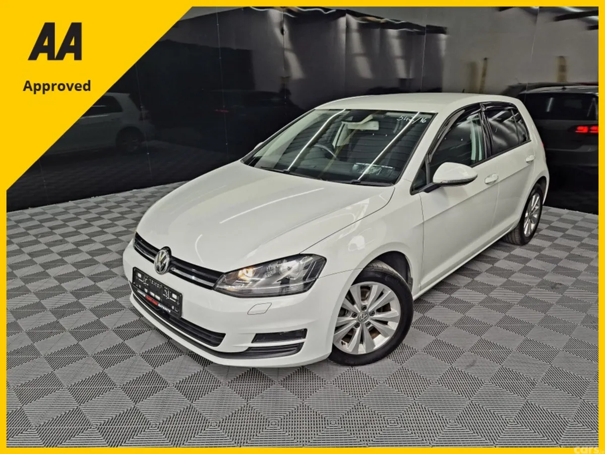 Volkswagen Golf Hatchback, Petrol, 2016, White