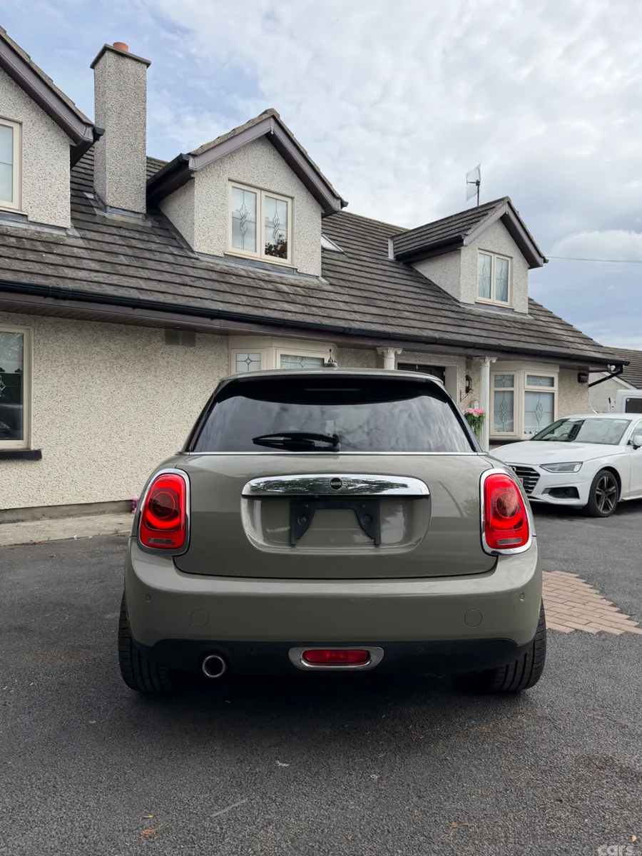 Mini Cooper Hatchback, Petrol, 2018, Grey