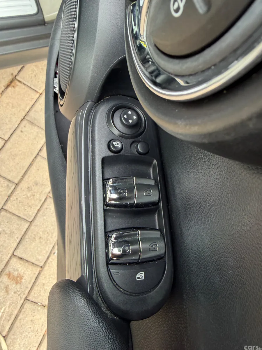 Mini Cooper Hatchback, Petrol, 2018, Grey