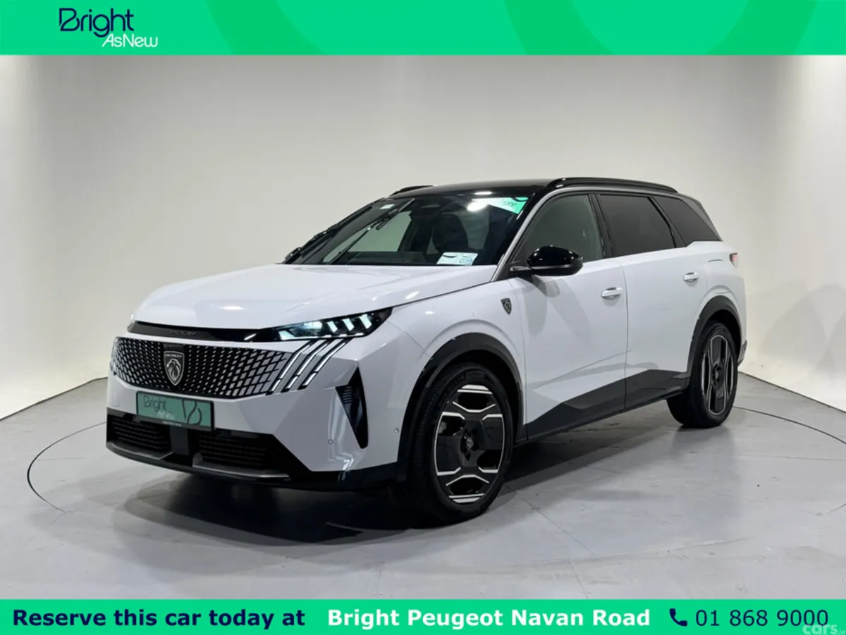 Peugeot 5008 MPV, Electric, 2025, White
