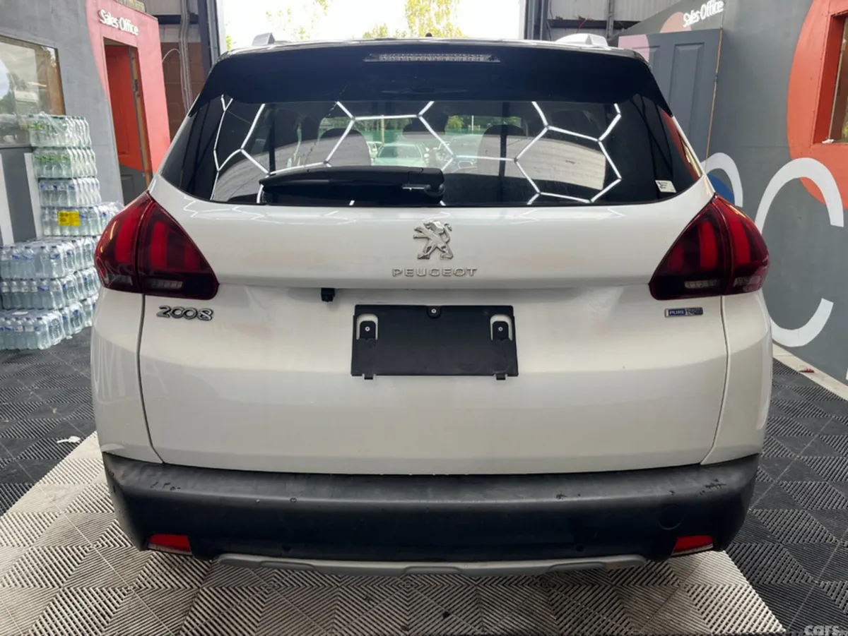Peugeot 2008 SUV, Petrol, 2017, White