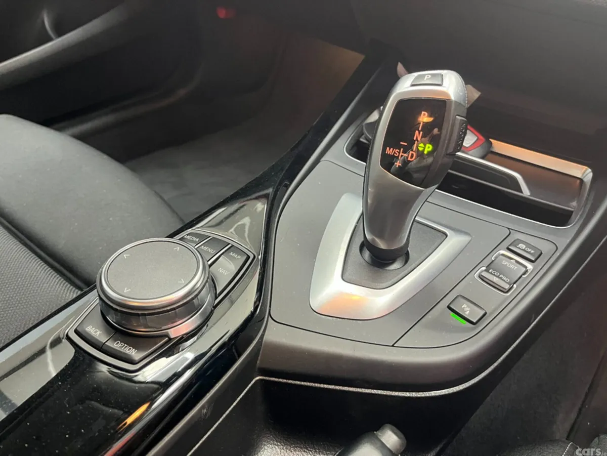 BMW 1-Series Hatchback, Diesel, 2018, Silver