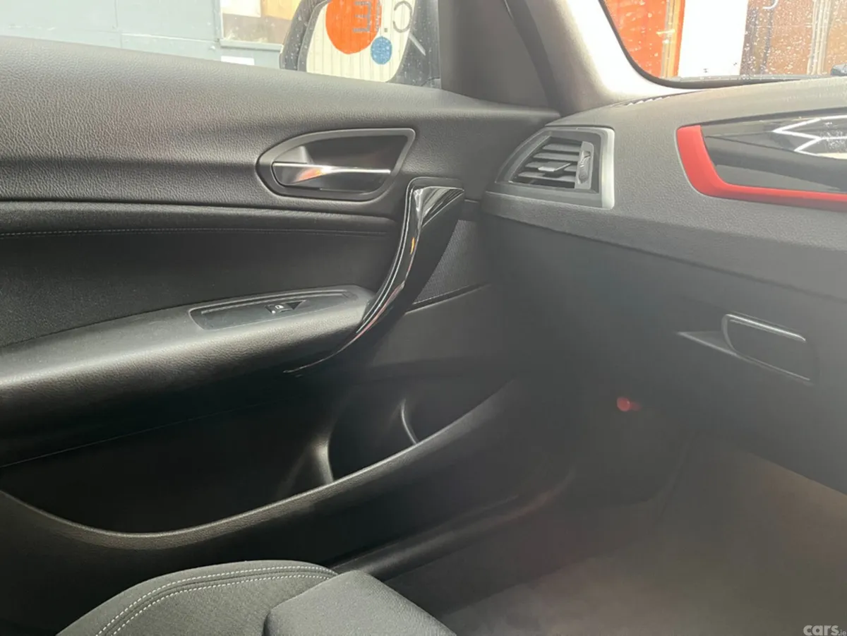 BMW 1-Series Hatchback, Diesel, 2018, Silver