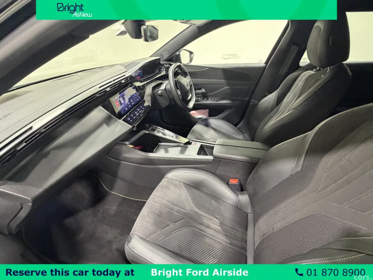 Peugeot 408 Hatchback, Petrol, 2023, Black