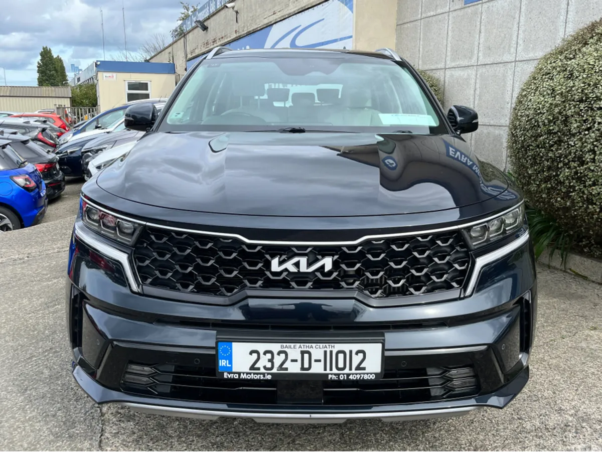 Kia Sorento SUV, Petrol Plug-in Hybrid, 2023, Blue