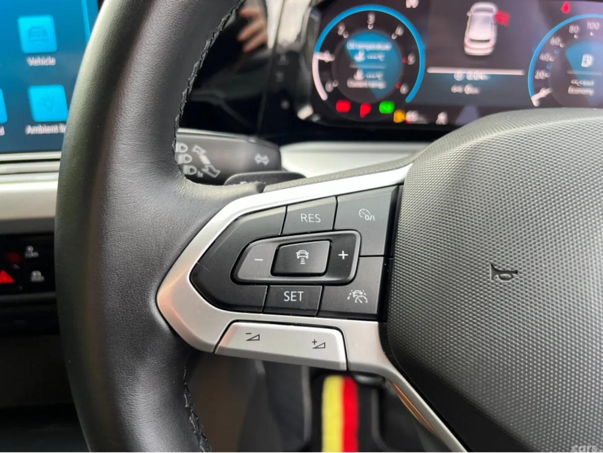 Volkswagen Golf Hatchback, Diesel, 2023, Blue