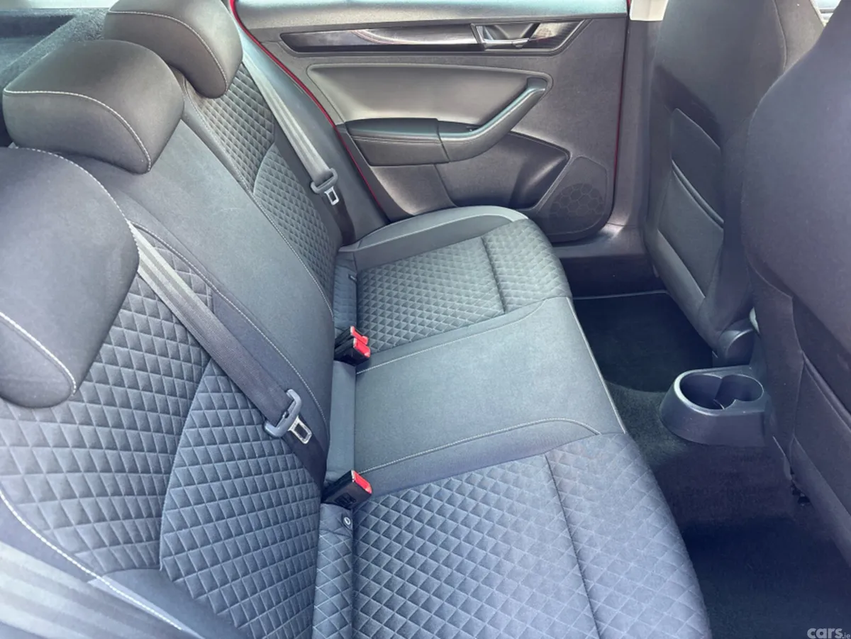 Skoda Rapid Saloon, Petrol, 2019, Red
