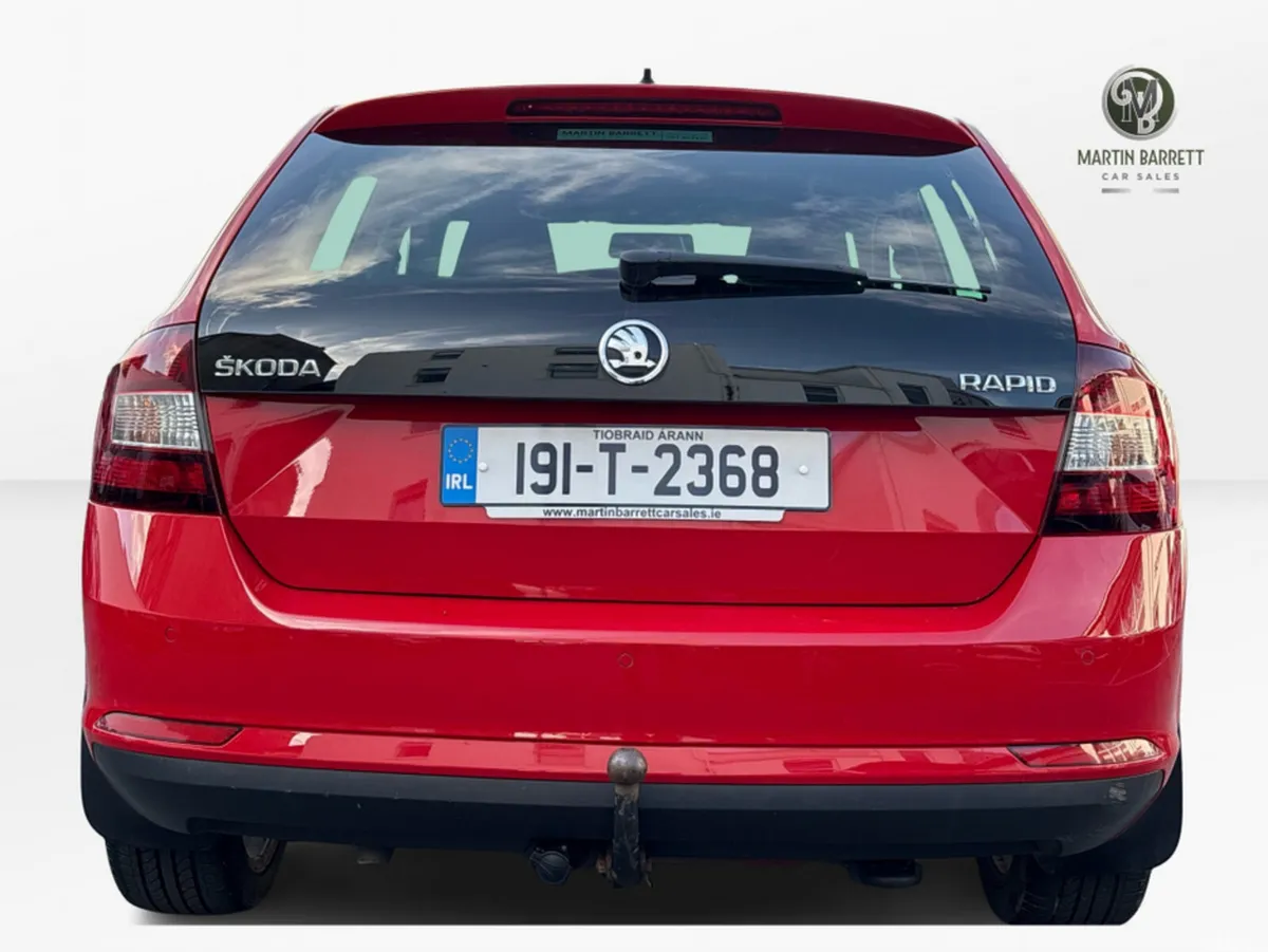 Skoda Rapid Saloon, Petrol, 2019, Red