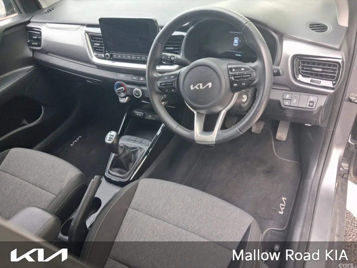 Kia Stonic SUV, Petrol, 2025, Grey