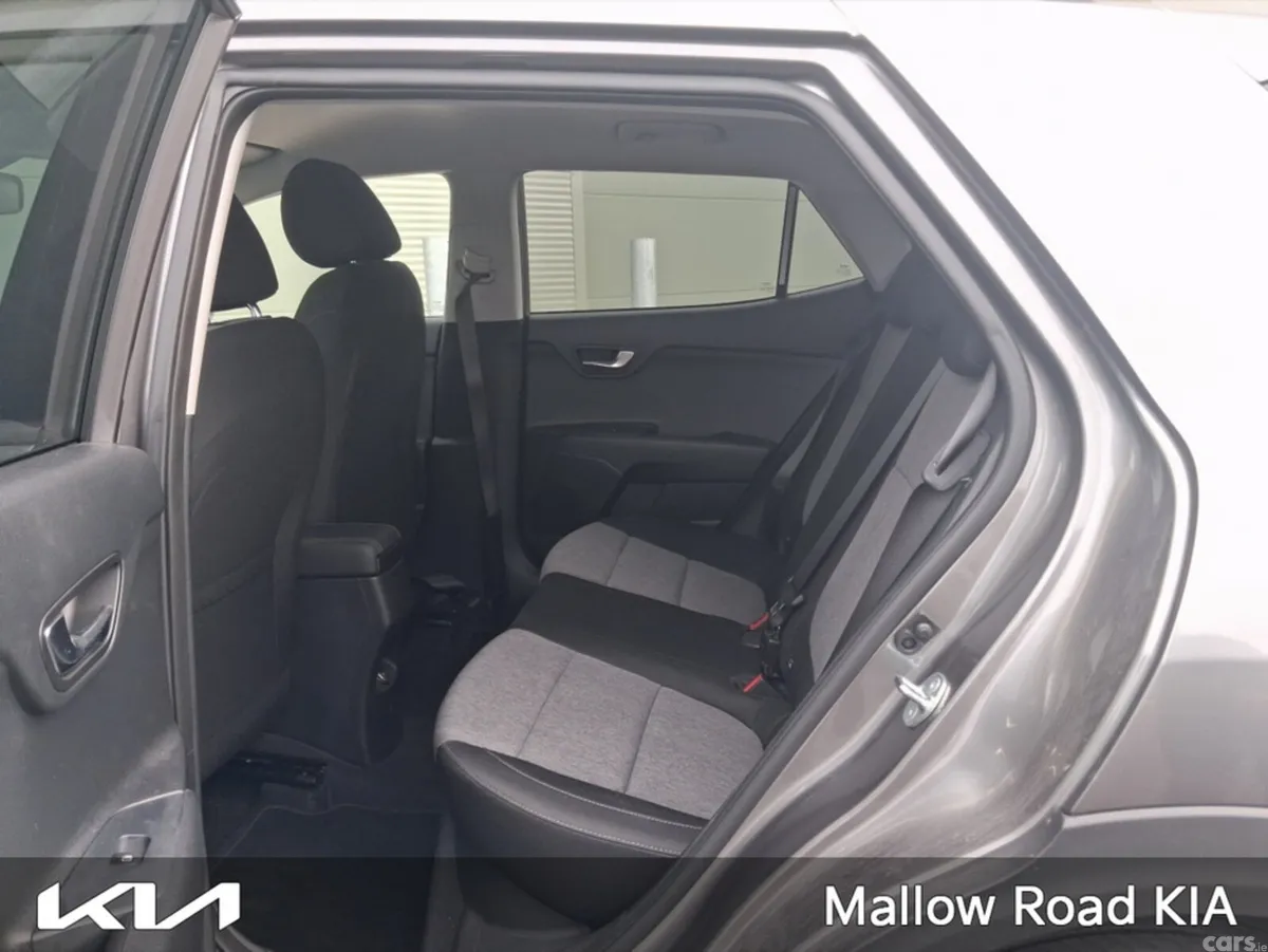 Kia Stonic SUV, Petrol, 2025, Grey