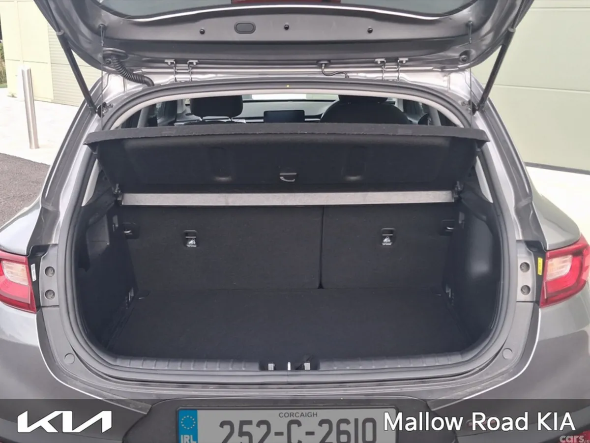 Kia Stonic SUV, Petrol, 2025, Grey
