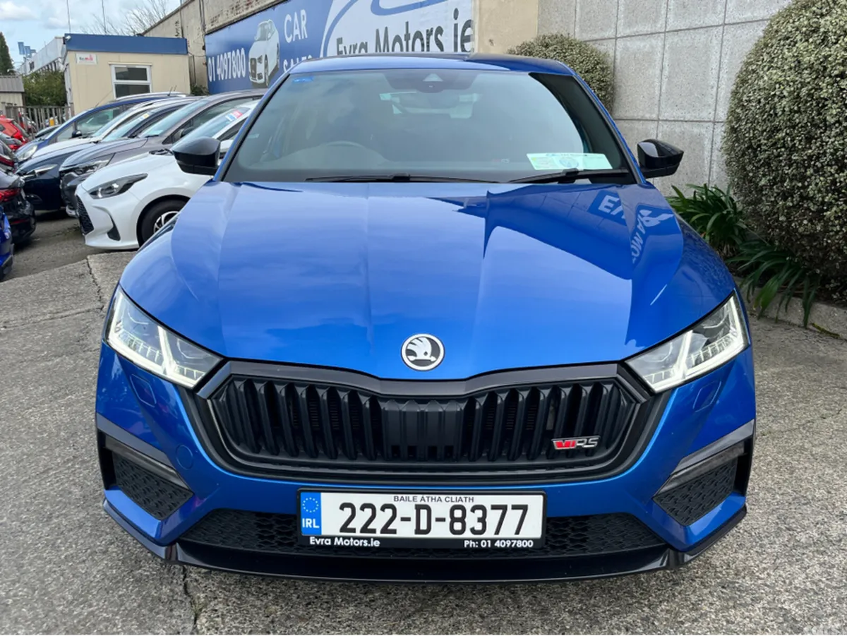 Skoda Octavia Saloon, Diesel, 2022, Blue