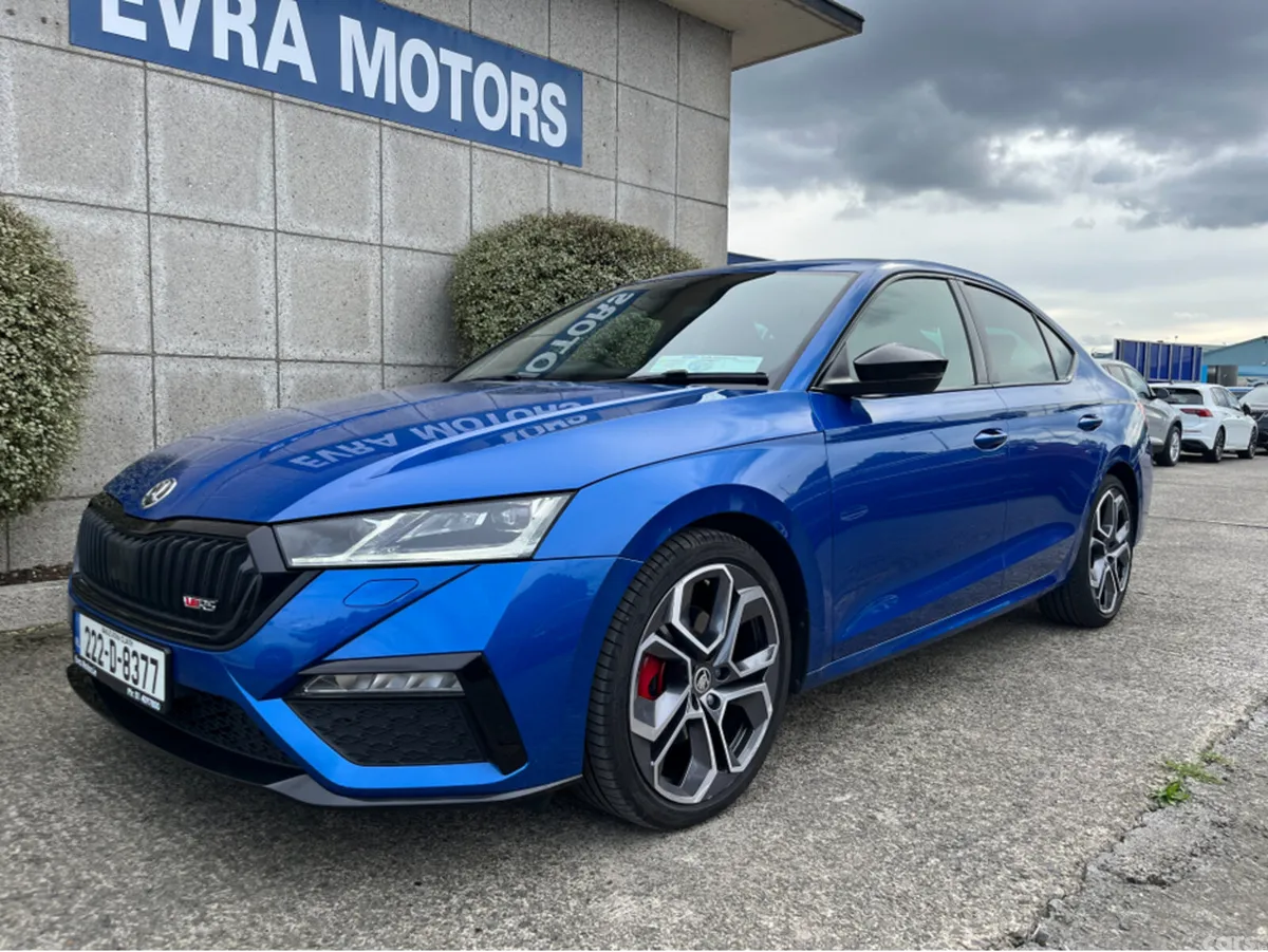 Skoda Octavia Saloon, Diesel, 2022, Blue