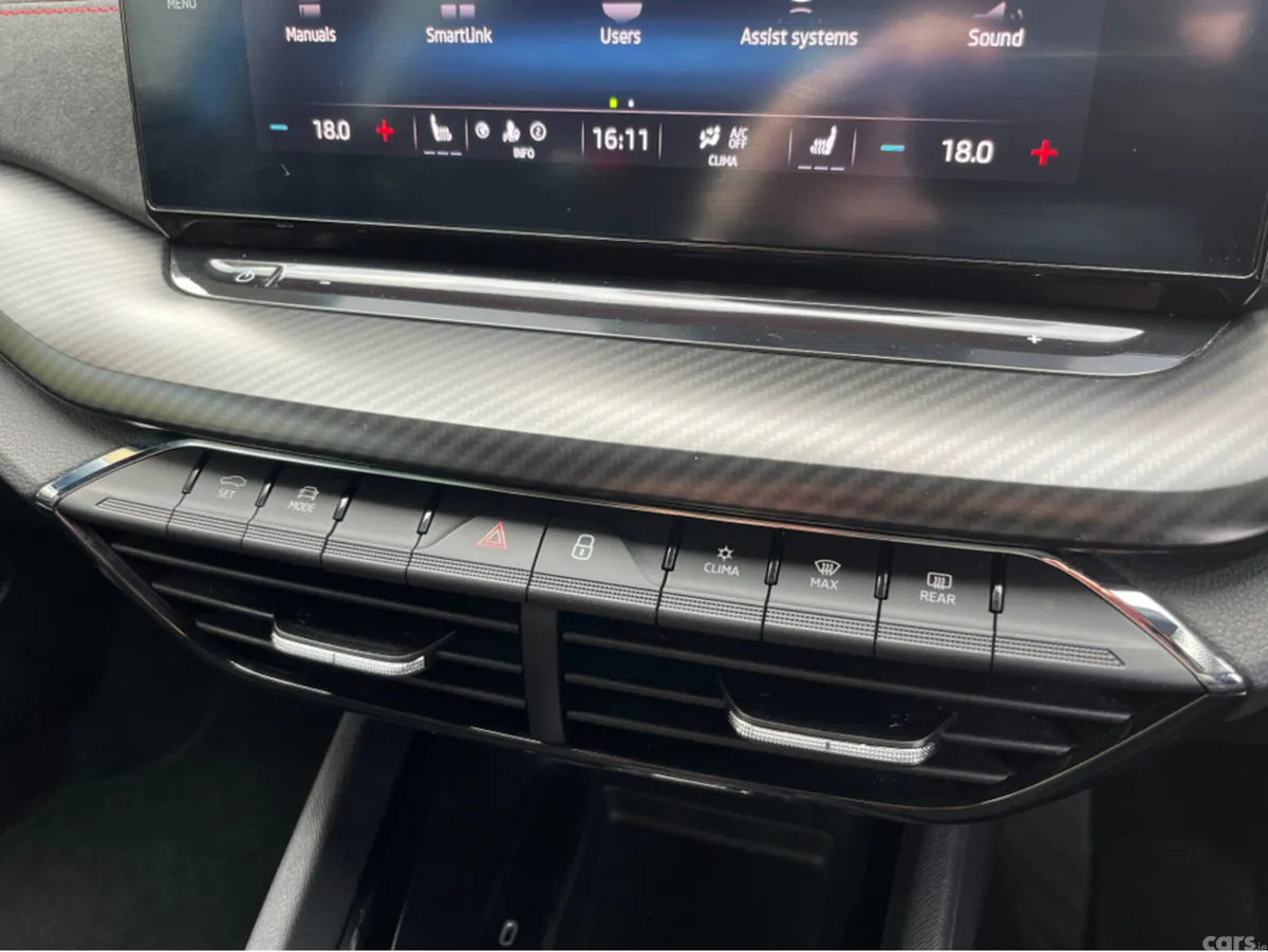 Skoda Octavia Saloon, Diesel, 2022, Blue
