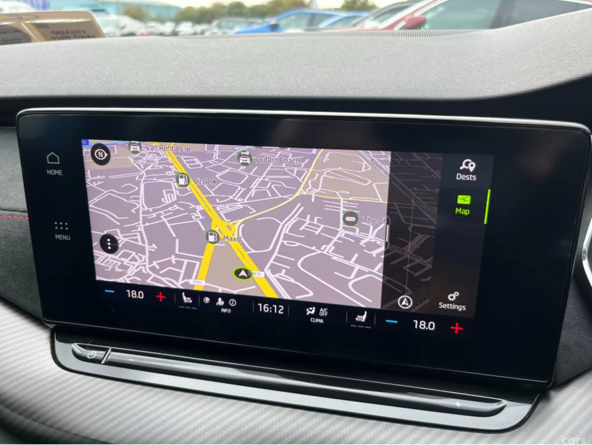 Skoda Octavia Saloon, Diesel, 2022, Blue